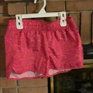 Old Navy Active Women’s Shorts